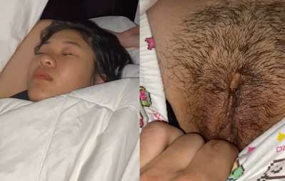 Huynh Trưởng Thèm Khát Trườn Vào Giường Em Gái Sờ Soạng Âm Đạo Ngủ Say