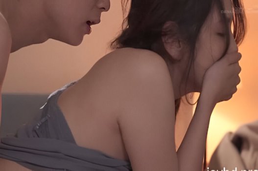 Chị em ruột thịt bí mật học cách quan hệ sướng tê tái